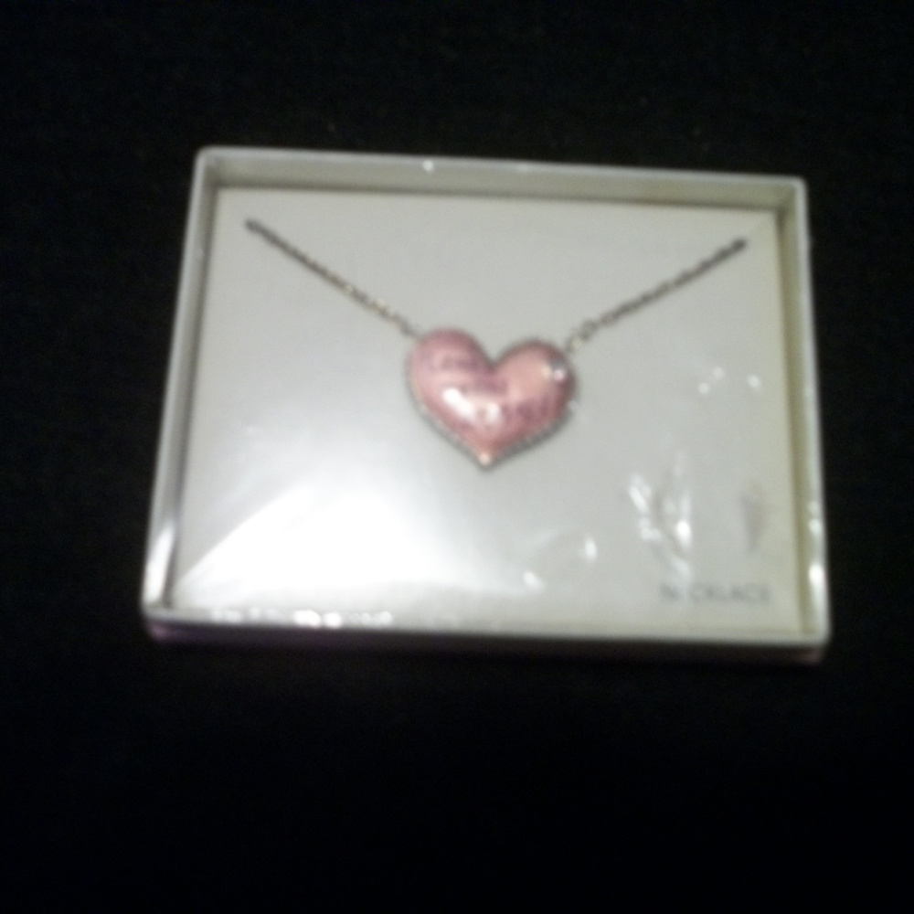 BARBIECORE 1980S NEW IN BOX NANA MEANS LOVE ENAMEL NECKLACE